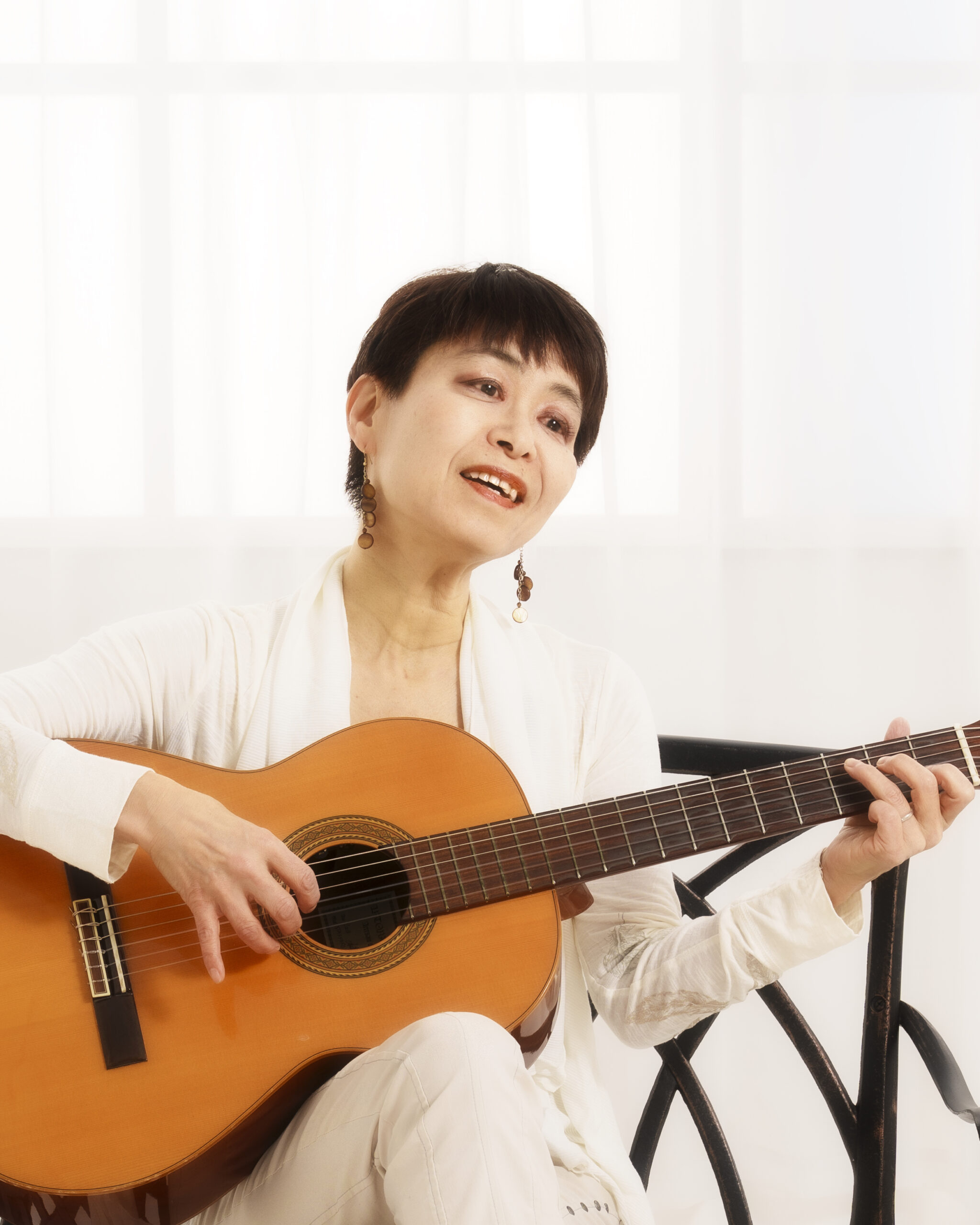 第6回「お散歩モリノ」ギター弾き語り